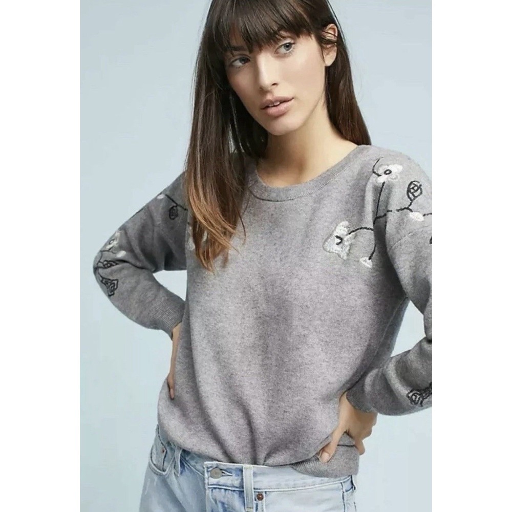 Moth Anthropologie‎ Women's Gray Lilly Floral Embroidered Pullover Sweater Small